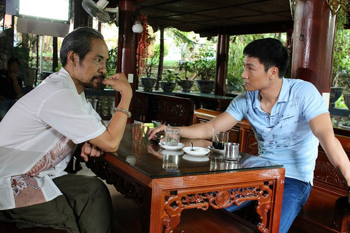 Đối với Mạnh Trường, anh gây được sự chú ý với vai diễn cảnh sát Hoàn trong bộ phim “Bí mật tam giác vàng”.