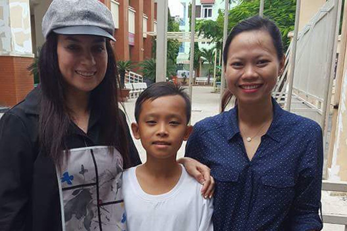Mới đây, trên trang cá nhân, tân quán quân Hồ Văn Cường hạnh phúc chia sẻ thông tin được nhận học tại Sài Gòn dưới sự giúp đỡ của ca sĩ Phi Nhung.