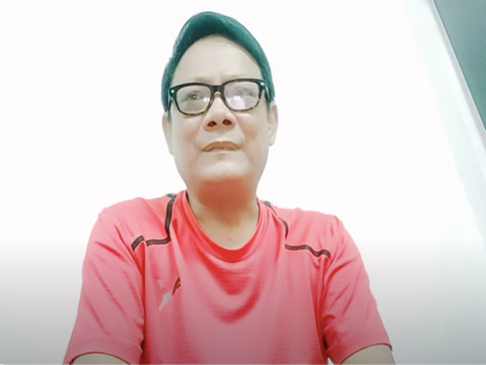 Năm 2019, Tấn Hoàng chia sẻ, anh vẫn phải thuê nhà và lo lắng chuyện cơm áo gạo tiền. Ngoài ra, nam nghệ sĩ tiết lộ, anh bị bệnh gan, men gan cao, máu nhiễm mỡ. Ảnh: Dân Việt