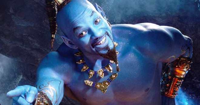 Aladdin trong Aladdin (Aladdin và cây đèn thần): Những ngày qua, trailer Aladdin của Disney nhận phải vô số “gạch đá” từ người hâm mộ, chủ yếu là do tạo hình Thần Đèn của Will Smith có làn da xanh lè. Trên Twitter, một số khán giả còn nhận xét họ không cảm thấy có gì huyền ảo ở tạo hình trên, ngược lại có phần đáng sợ và khá “rẻ tiền”. Disney vốn được đánh giá cao về hiệu ứng kỹ xảo qua nhiều tác phẩm như The Jungle Book, Christopher Robin… Nhưng những hình ảnh đầu tiên về Thần Đèn cho thấy thế mạnh của Disney có lẽ sẽ không còn được phát huy triệt để trong tác phẩm sắp tới.