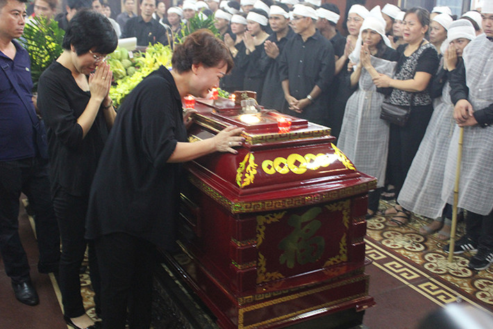 Chiều nay (7/9), lễ tang nghệ sĩ Hán Văn Tình đã được tổ chức tại Nhà tang lễ Phùng Hưng, Hà Nội.