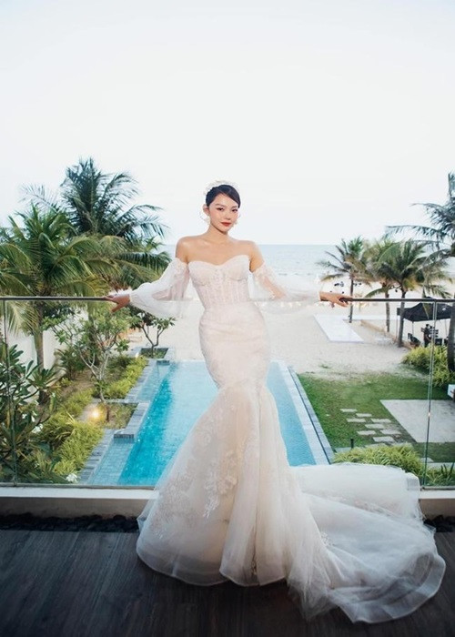 Đám cưới của nữ ca sĩ tổ chức trên biển tại Vũng Tàu. Ảnh: Tiền Phong