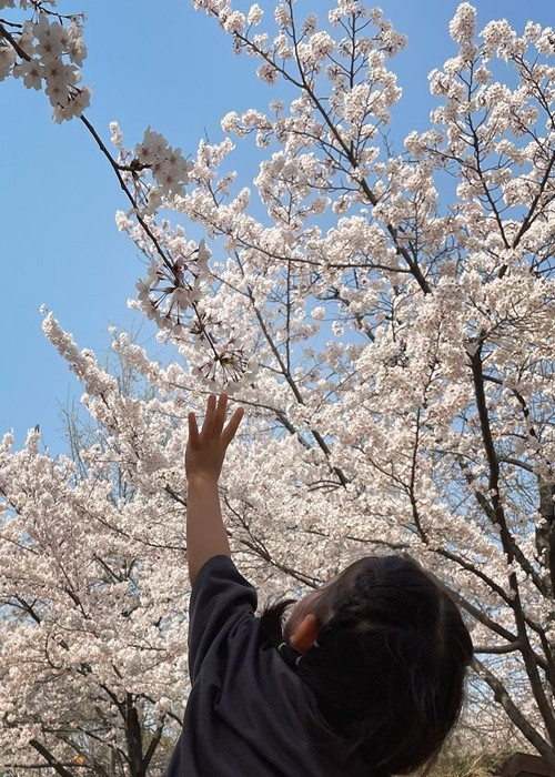 Con gái của nữ diễn viên đã lớn phổng phao. Ảnh: Instagram