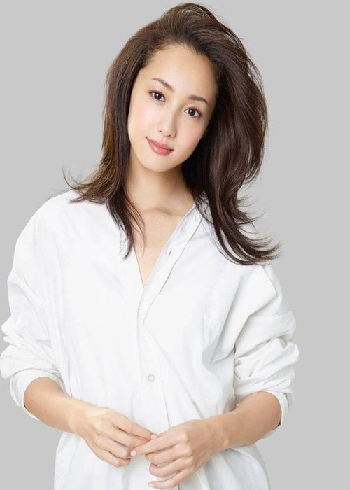 Trong phiên tòa diễn ra ngày 31/1/2020 tại Tòa án quận Tokyo, Erika thừa nhận mọi cáo buộc buôn bán ma túy. Theo các cáo buộc chống lại cô, nữ diễn viên bị buộc tội sở hữu khoảng 0,198 gram ma túy tổng hợp, còn được gọi là thuốc lắc. Các công tố viên đã đề nghị mức án 18 tháng tù giam cho Erika. Ảnh: Vietnamnet