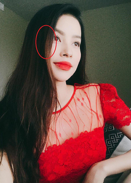 Cư dân mạng còn đoán già đoán non Phạm Hương sinh con dựa vào việc người đẹp để 2 màu tóc rõ rệt. Ảnh: Thế giới trẻ