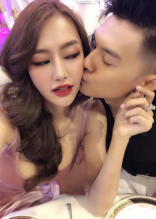 Mới đây, Linh Chi - Lâm Vinh Hải công khai kết hôn. Linh Chi tâm sự, đăng ký kết hôn ở tuổi 31 là quyết định lớn lao nhất trong cuộc đời cô.