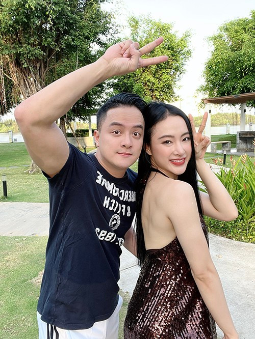 Phía Angela Phương Trinh còn tuyên bố sẽ sinh con với nam ca sĩ. Tuy nhiên, sau đó, cả hai lại dừng tìm hiểu nhau. Ảnh: FB Cao Thái Sơn.