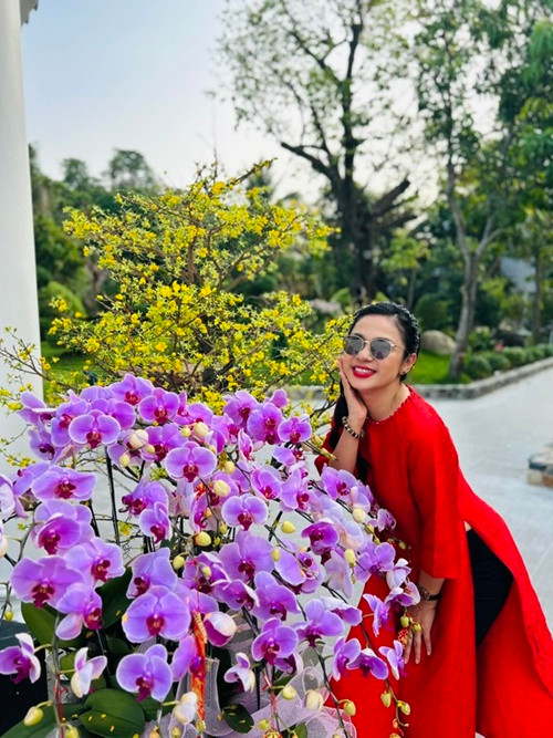 Diễn viên Việt Trinh đang sống trong ngôi nhà vườn rộng 3.000m2 tại Bình Dương. Ảnh: FB Việt Trinh.