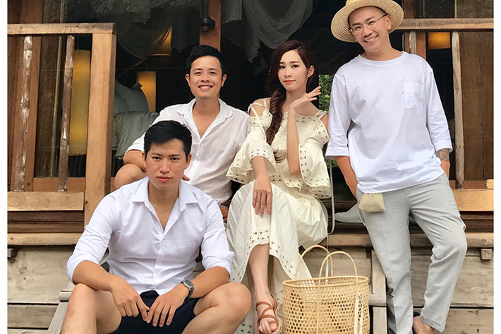 Trước đó, vào cuối tháng 8 vừa qua, Hoa hậu Đặng Thu Thảo và bạn trai đã đi chụp ảnh cưới ở Nha Trang. Trên trang cá nhân, ê-kíp từng chia sẻ một số hình ảnh hậu trường. Ảnh: Facebook Lê Thiện Viễn