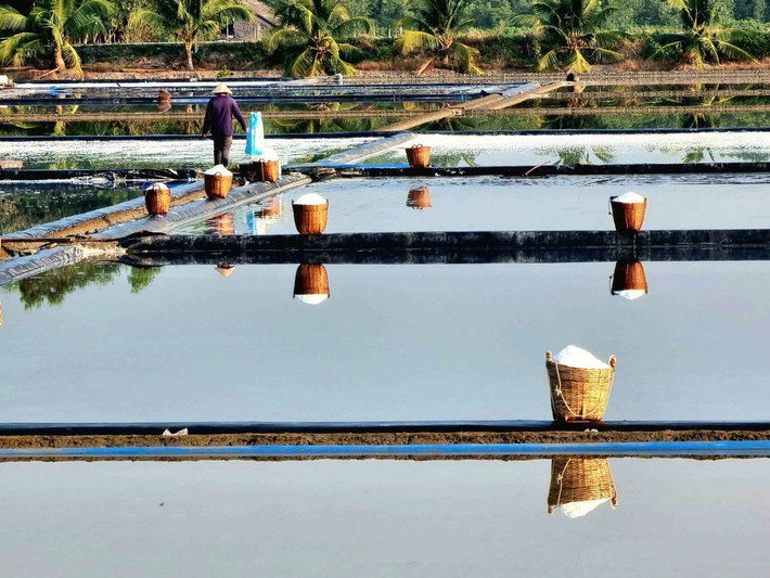 Vẻ đẹp thanh bình, yên ảo nơi ấp đảo. Ảnh: Lê Dân Nam