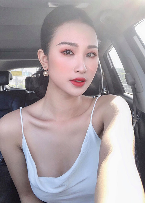 Anh Thư hiện sở hữu một nhãn hàng nước hoa tự sáng lập tại Hà Nội.