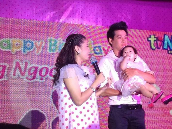 Khi con gái 1 tuổi, Phùng Ngọc Huy và Mai Phương chia tay. Dù vất vả làm mẹ đơn thân nhưng Mai Phương không đòi hỏi tình cũ trợ cấp vì hiểu hoàn cảnh khó khăn của anh. Ảnh: Yan