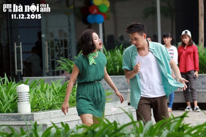 Trước “Cô gái đến từ hôm qua”, Miu Lê và Ngô Kiến Huy rất ăn ý khi từng đóng chung “Em là bà nội của anh”- bộ phim Việt từng thu được hơn 100 tỷ đồng vào cuối năm 2015. (Ảnh: Báo giao thông)