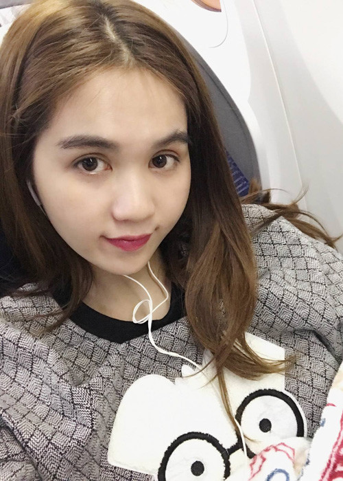Không quan tâm đến loạt ảnh cũ bên Ngô Lan Anh, tỷ phú Hoàng Kiều tiếp tục khoe hình ảnh của bạn gái hiện tại trên trang cá nhân. (Ảnh: Facebook Hoàng Kiều)
