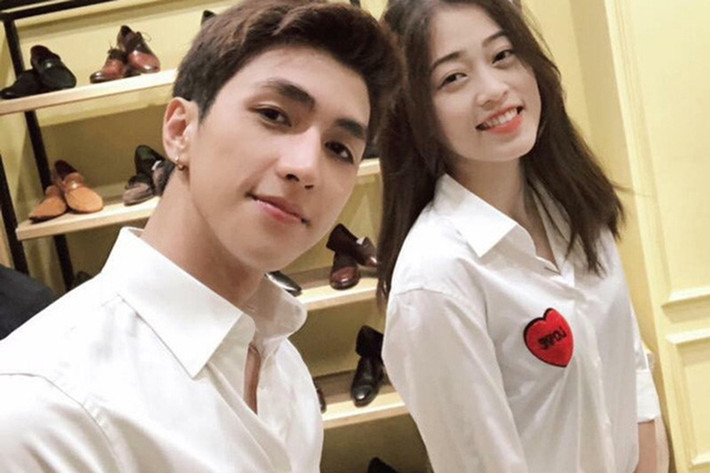 Tin đồn Phương Nga hẹn hò diễn viên Bình An xuất phát sau khi người đẹp đoạt danh hiệu Á hậu 1 cuộc thi Hoa hậu Việt Nam 2018. Phải đến năm 2019, cả hai mới công khai hẹn hò. Ảnh: Zing