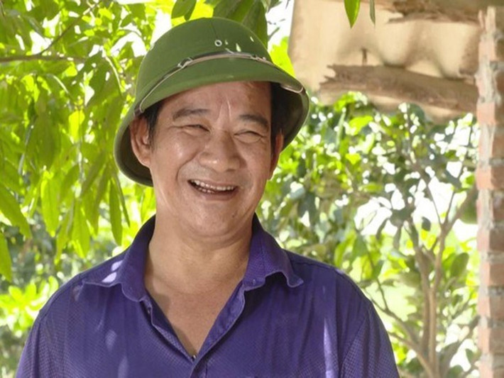 Được phong tặng danh hiệu NSƯT nhưng khi nhắc tới nam nghệ sĩ, nhiều người chỉ gọi nghệ sĩ Quang Tèo mà không gọi là NSƯT Tiến Quang. Trong cuộc phỏng vấn với Vietnamnet, anh cho biết, anh không buồn mà cảm thấy vui. Ảnh: Đại Đoàn Kết