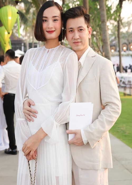 Đối mặt với những lời bàn tán, Đỗ An và Lê Thúy không lên tiếng mà chỉ tập trung xây dựng tổ ấm sau đám cưới năm 2015.