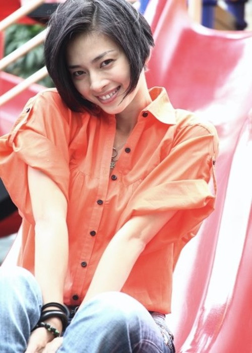 Ngô Thanh Vân sang Na Uy định cư năm 16 tuổi. 4 năm sau, cô về Việt Nam theo đuổi nghệ thuật. Ảnh: FB Ngô Thanh Vân