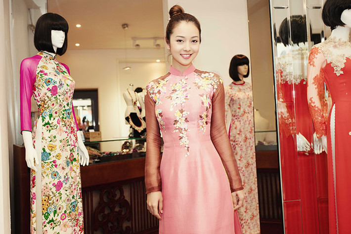 May mắn, ban tổ chức chương trình và nhà sản xuất vẫn tạo điều kiện chờ đợi Jennifer Phạm tham gia trở lại.