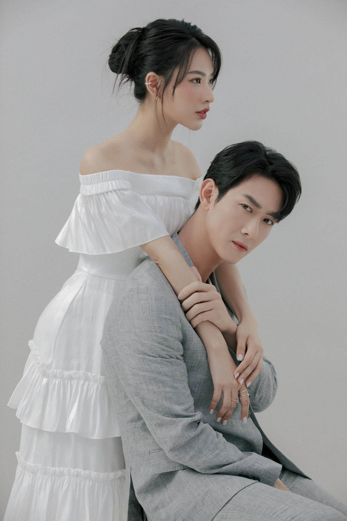 Minh Trang hiện đang là nữ diễn viên "chiếm sóng" của Cây Táo Nở Hoa chỉ vì visual đẳng cấp của mình. Dù xoay góc nào thì gương mặt của cô cũng là điểm nhấn khó quên.