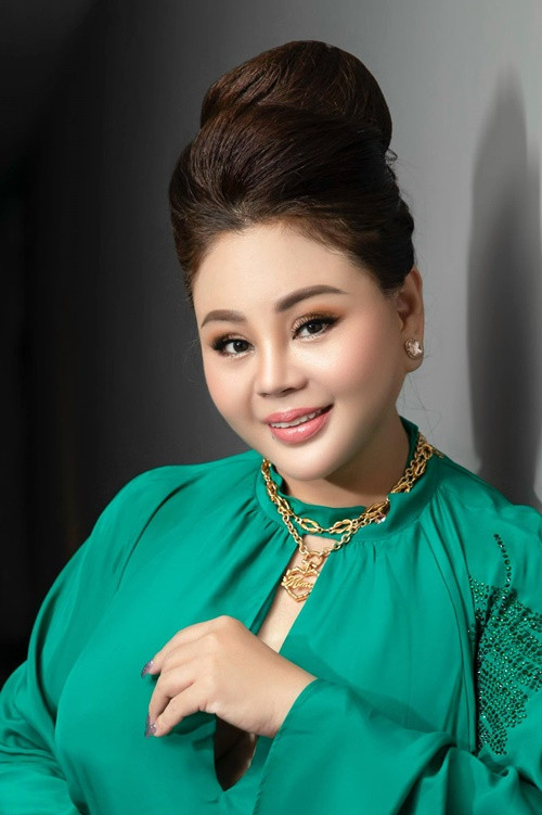 Trong cuộc phỏng vấn với Saostar đầu năm 2024, Lê Giang bày tỏ, cô không muốn yêu đương gì nữa. Ảnh: FBNV.