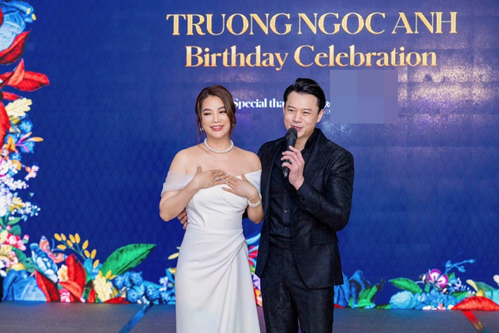 Anh Dũng và Trương Ngọc Ánh vẫn chưa lên tiếng về những đồn đoán. Ảnh: FBNV.