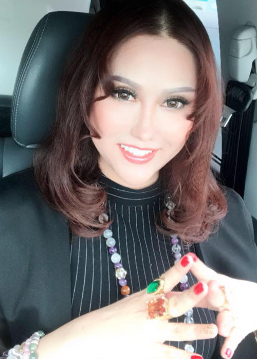 Gần đây, nữ diễn viên phim “Cô gái xấu xí” mặc kín đáo hơn, đặc biệt sau khi công khai bạn trai mới là doanh nhân Triệu Văn Dương. Ảnh: FBNV