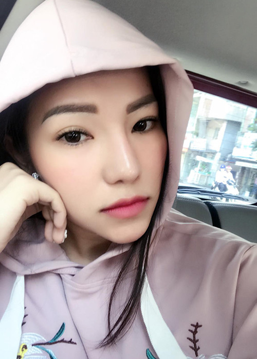Lý Phương Châu than thở bị bệnh vẫn phải đi làm.