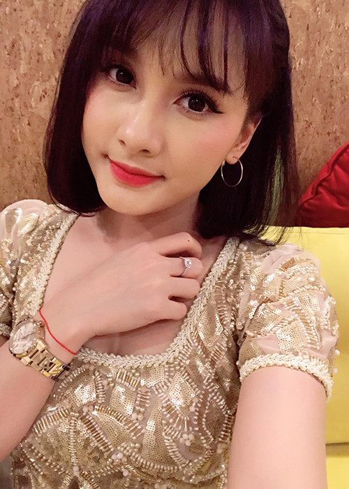 Bảo Thanh đi quay ở Sài Gòn là một trong những tin tức sao Việt trong ngày 21/11.