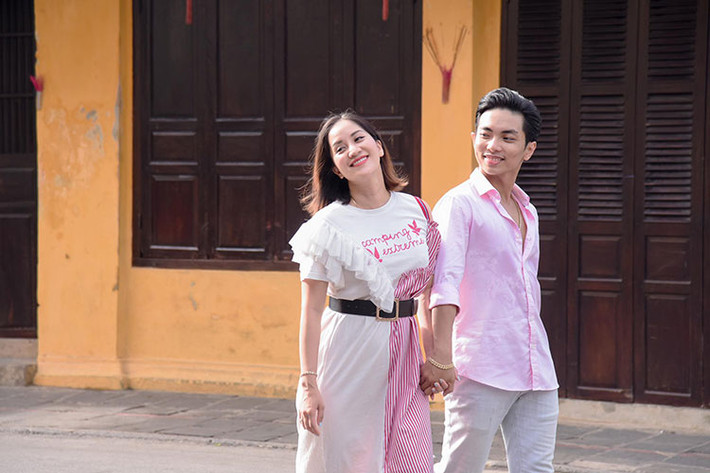 Phan Hiển hiện thường xuyên đưa vợ đi du lịch để hâm nóng tình cảm vợ chồng.