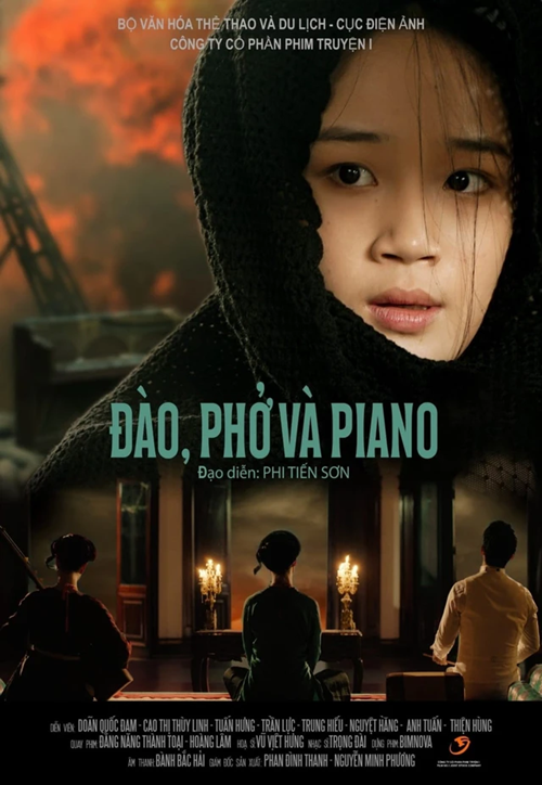 Phim Đào, phở và piano đang bất ngờ được nhiều khán giả săn vé. Đảm nhận vai nữ chính là Cao Thùy Linh. Ảnh: VTV.