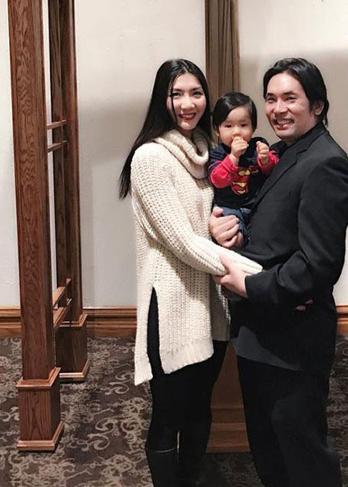 Năm 2019, dân mạng xôn xao thông tin người mẫu Ngọc Quyên bị chồng cũ - bác sĩ Richard Lê tố lấy danh nghĩa anh để nhập mỹ phẩm kém chất lượng bán cho khách hàng.