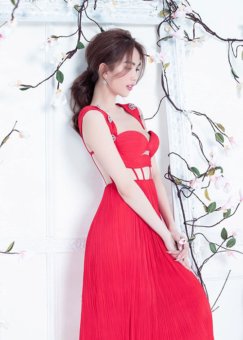 Ngọc Trinh hiện tại vẫn sở hữu vóc dáng khá gầy.