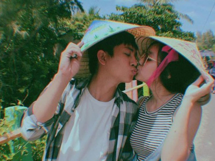 Chia sẻ lý do yêu Bảo Ngọc, Hoài Lâm cho hay: “Anh yêu em không phải vì em đẹp hay em xinh mà vì do cả 2 thứ đó em đều có”.