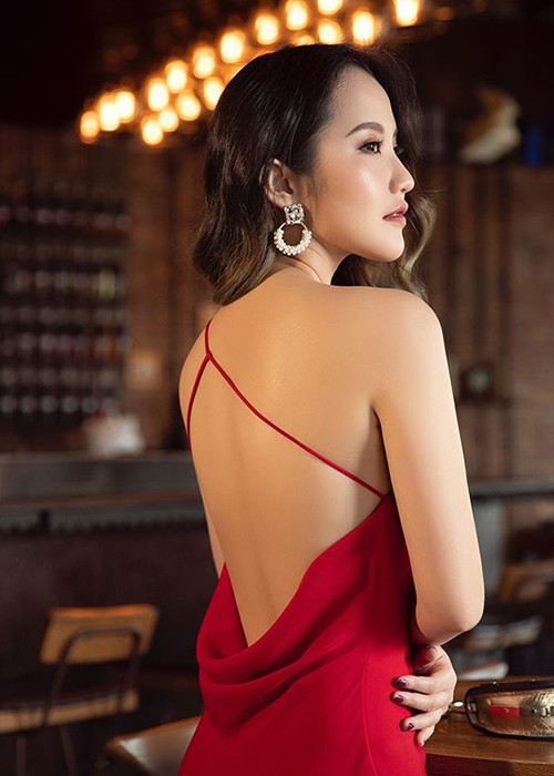 Tình cũ của Phan Thành cho biết, cô đang rất vui vẻ với cuộc sống, chuyện tình cảm thì cứ tùy duyên.