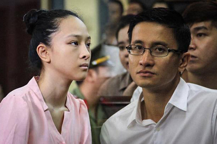 Năm 2015, Hoa hậu Phương Nga vướng vụ kiện tụng lừa đại gia Cao Toàn Mỹ 16,5 tỷ đồng. Sau hơn 2 năm bị tạm giam, cô được tại ngoại, chờ điều tra bổ sung vụ án. Ảnh: Thể thao văn hóa