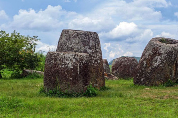 Hiện tại, chính phủ Lào đang đệ trình hồ sơ lên UNESCO, đề nghị công nhận Cánh đồng chum là Di sản thế giới.