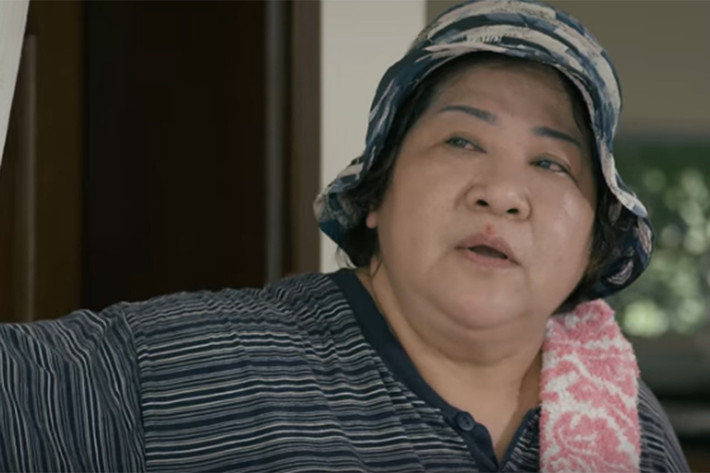 Nghệ sĩ Minh Vượng được khán giả yêu mến qua các tiểu phẩm hài trên truyền hình và sân khấu. Trong phim truyền hình “Cả một đời ân oán”, cô đóng vai bà giúp việc cho gia đình ông Quang.