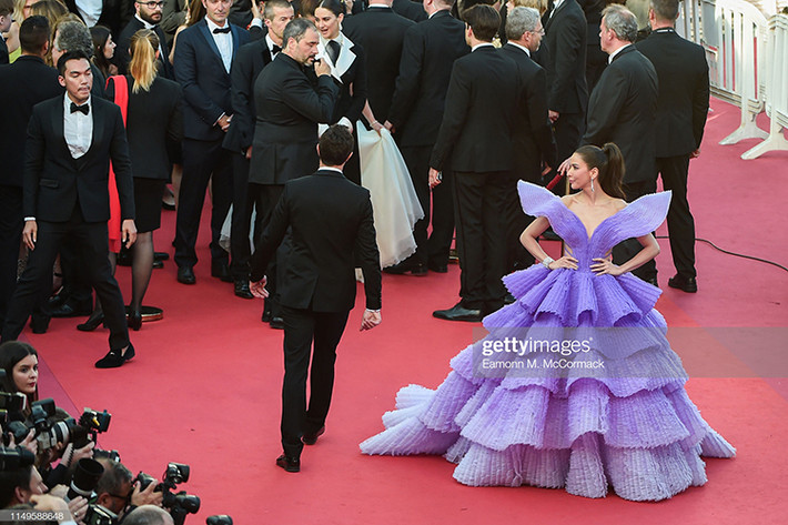 Mỹ nhân mang hai dòng máu Thái Lan - Đan Mạch cũng dự thảm đỏ Cannes 2019 ngày 2.