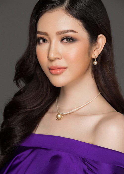 Sở hữu nhan sắc xinh đẹp, Bùi Lý Thiên Hương hiện là một trong những thí sinh nổi bật lọt bán kết cuộc thi Hoa hậu Hoàn vũ Việt Nam 2017. Ảnh: BTC