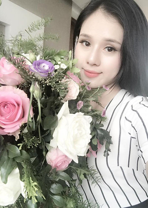 Trang cá nhân của Huyền Trang hiện thu hút nhiều lượt người theo dõi (hơn 50.000 lượt). Ảnh: FBNV