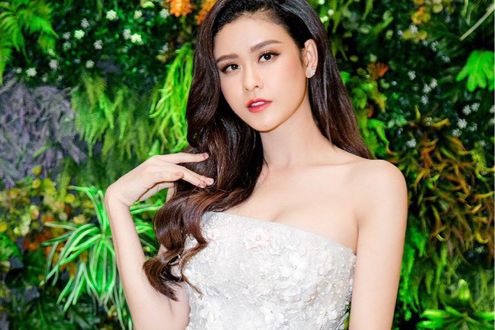 Trương Quỳnh Anh đăng tải status: “Nếu biết trăm năm là hữu hạn/ Cớ gì ta không sống thật sâu”.