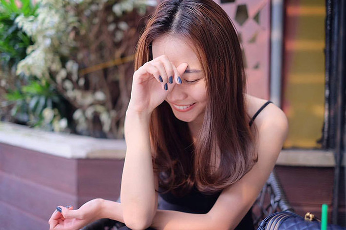 Hot Face sao Việt 24h: Đàm Thu Trang viết trên trang cá nhân: “Người thông minh giống như một dòng sông... càng sâu thì càng ít gây ồn ào...P/S: Bạn ý bảo thế”.