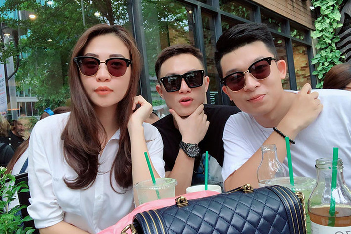 Đàm Thu Trang tụ tập bạn bè là một trong những tin tức sao Việt trong ngày 1/10.