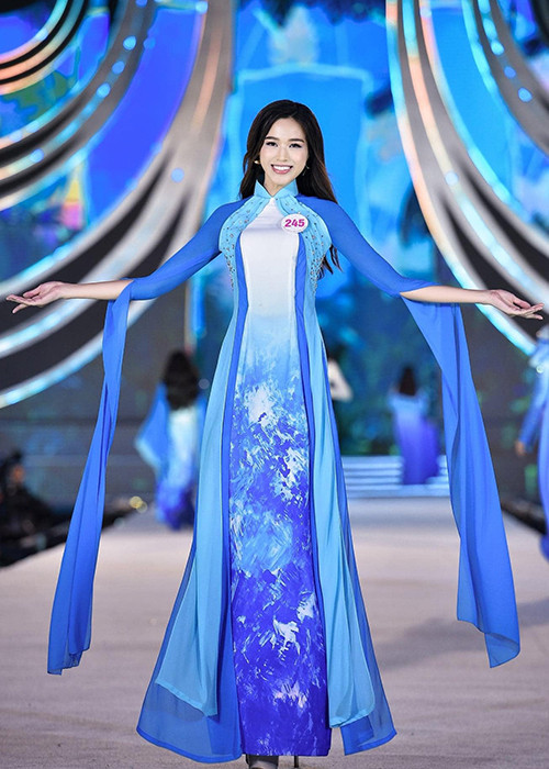 Trong chặng đua cuối cùng của cuộc thi Hoa hậu Việt Nam 2020, 35 thí sinh nỗ lực hết mình để tiến gần hơn với vương miện. Hiện tại, một trong những thí sinh sáng giá cho ngôi vị cao nhất của cuộc thi là Đỗ Thị Hà.