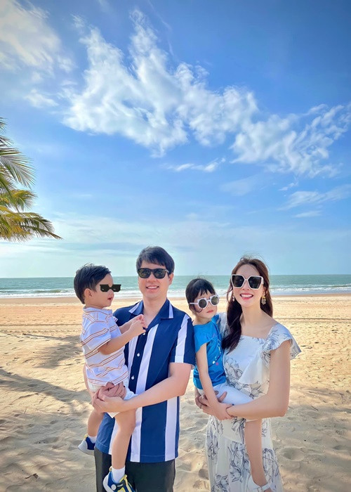 Thu Thảo và Trung Tín thường xuyên đưa các con đi du lịch vào các dịp lễ Tết.