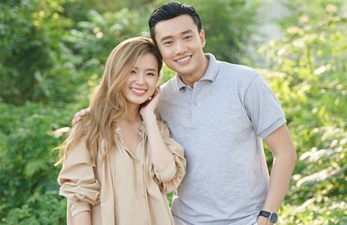 Nói về mối quan hệ với Midu, Quốc Trường chia sẻ trên Arttimes: "Lúc nào cũng thấy xuất hiện tin đồn Quốc Trường hẹn hò Midu hay Midu đang thả thính, yêu đương với Quốc Trường. Tại sao lúc nào cũng nhắc đến Midu thì gọi tên Quốc Trường hay nhắc đến Quốc Trường là gọi tên Midu ngay. Tôi nghĩ do mọi người mặc định vậy rồi chứ tôi thấy cũng bình thường mà". Ảnh: Vietnamnet.