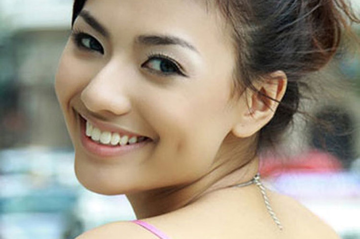 Bắt đầu làm người mẫu vào năm 12 tuổi, Hồng Quế nhanh chóng được khen ngợi. Tuy nhiên, chỉ sau vài năm nổi tiếng, chân dài bắt đầu sa ngã. Ảnh: PLO