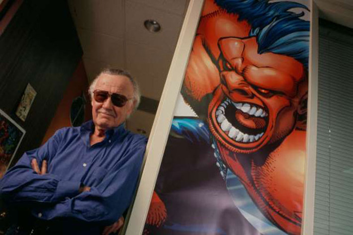 Họa sĩ truyện tranh nổi tiếng thế giới Stan Lee qua đời ở tuổi 96. Ông chính là cha đẻ của nhiều siêu anh hùng nhà Marvel.