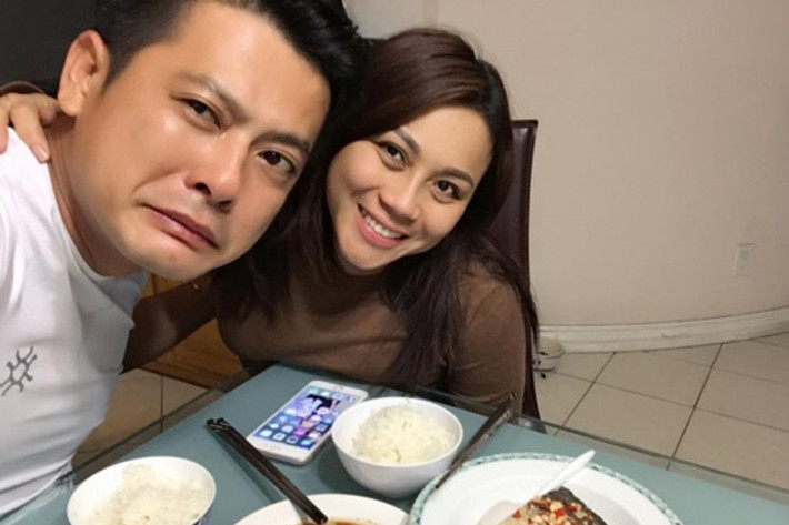 Hoàng Anh luôn thể hiện tình yêu chân thành dành cho vợ. Ngoài những lời có cánh, nam diễn viên còn vào bếp nấu ăn cho người bạn đời. Ảnh: FBNV